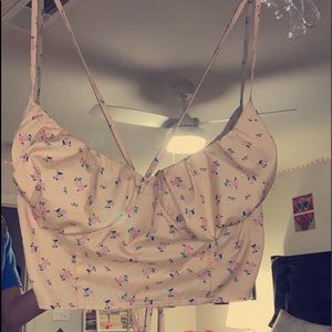 Cropped Women’s Tank with Floral Print